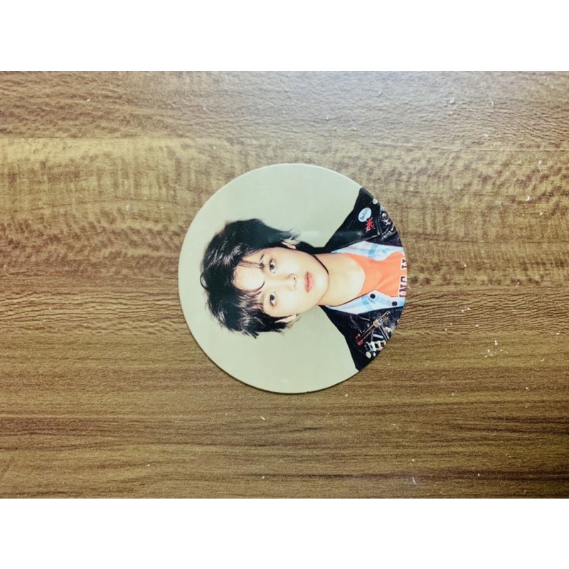 NCT127 Neozone N Version Circle Card Haechan