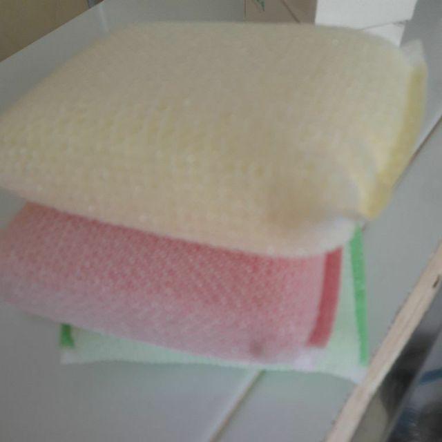 Spon Tapas Bantal / Sponge / Spons Cuci Piring Dapur Isi 3pcs