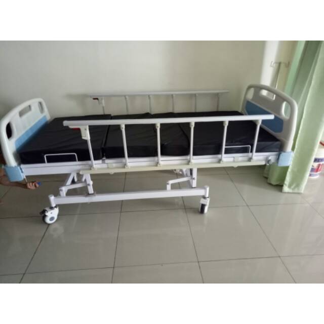 Bed pasien 3 Crank ABS / Ranjang pasien 3 Crank