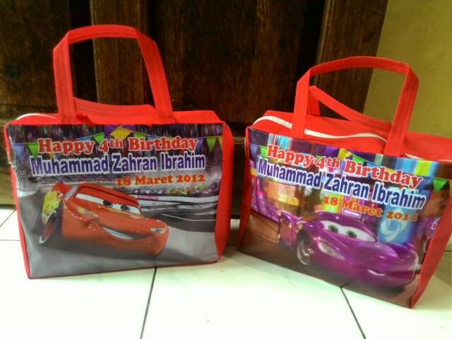 Tas Ulang Tahun Printing Resleting