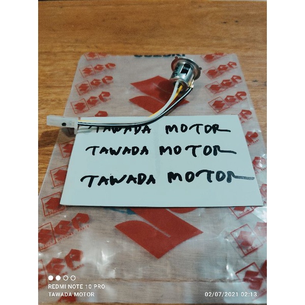 SOKET FITTING COB LAMPU DEPAN SUZUKI SATRIA 2TAK HIU DAN LUMBA ORIGINAL