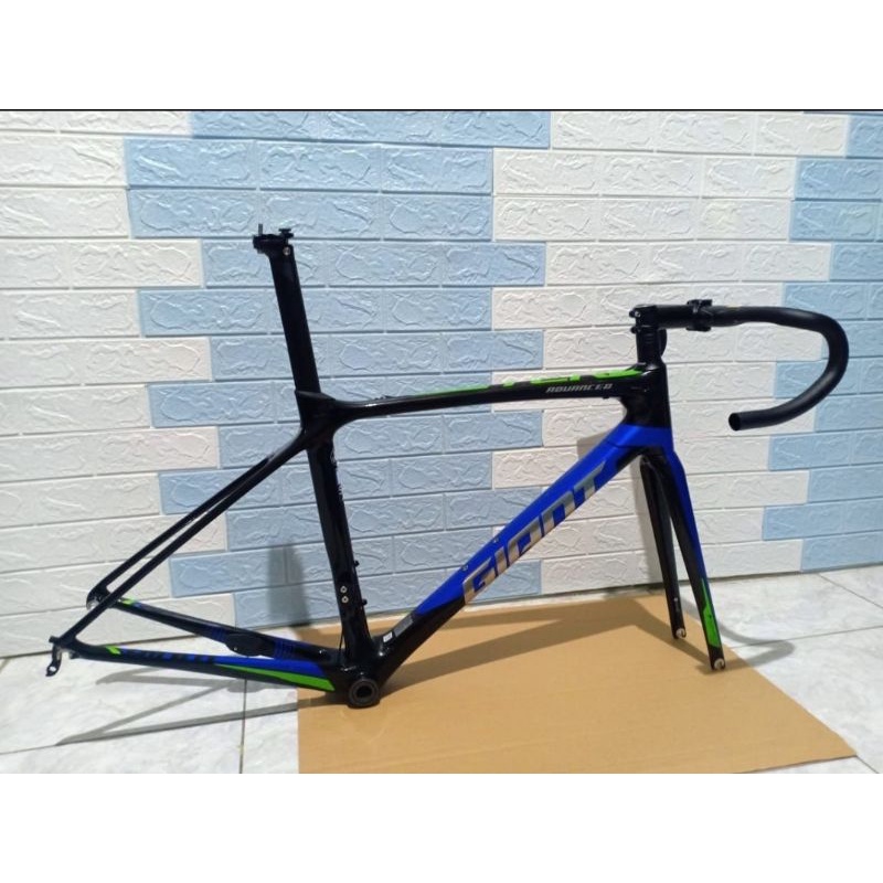 frame set roadbike GIANT TCR ADVANCE 1 not colnago cannondale trek cinelli frame carbon roadbike