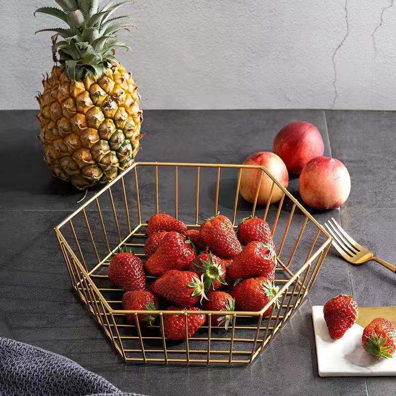 Gold Fruit Tray/Keranjang Tempat Buah Warna Gold Daun Teratai/Segi Enam/Bulat Style