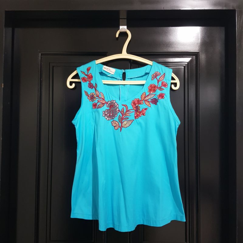 Batik Kultur Dea Blue A Line Blouse non Sleeves size XS preloved