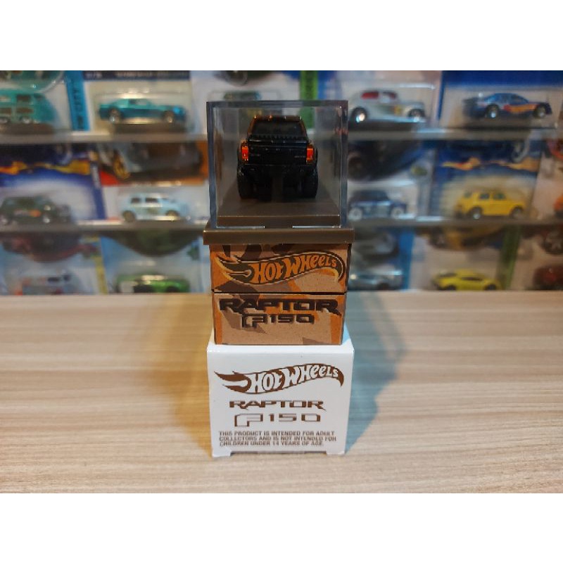 HOT WHEELS 17 FORD RAPTOR F150 - RLC