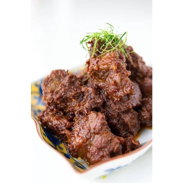

RENDANG DAGING SAPI KHAS SUMATRA BARAT
