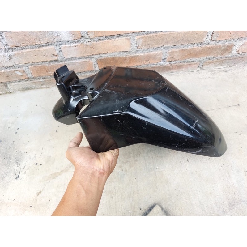 spakbor slebor depan honda beat fi original