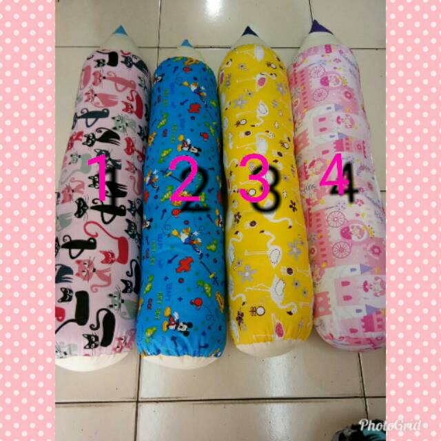 

Bantal Pensil karakter lucu Murah