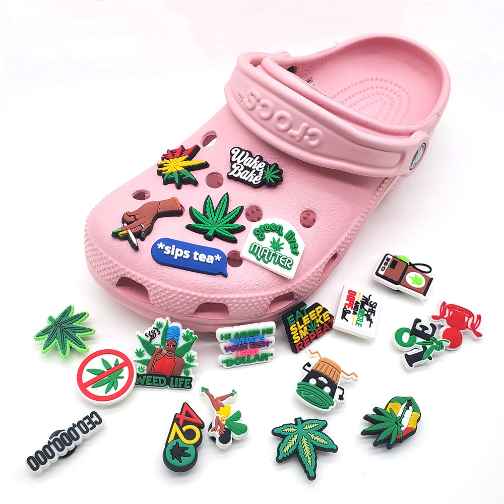 Jibbitz 1pcs Charm daun-daun hijau Crocs kartun decorate shoe accessories Bahan DIY untuk menghias sepatu Hadiah anak-anak