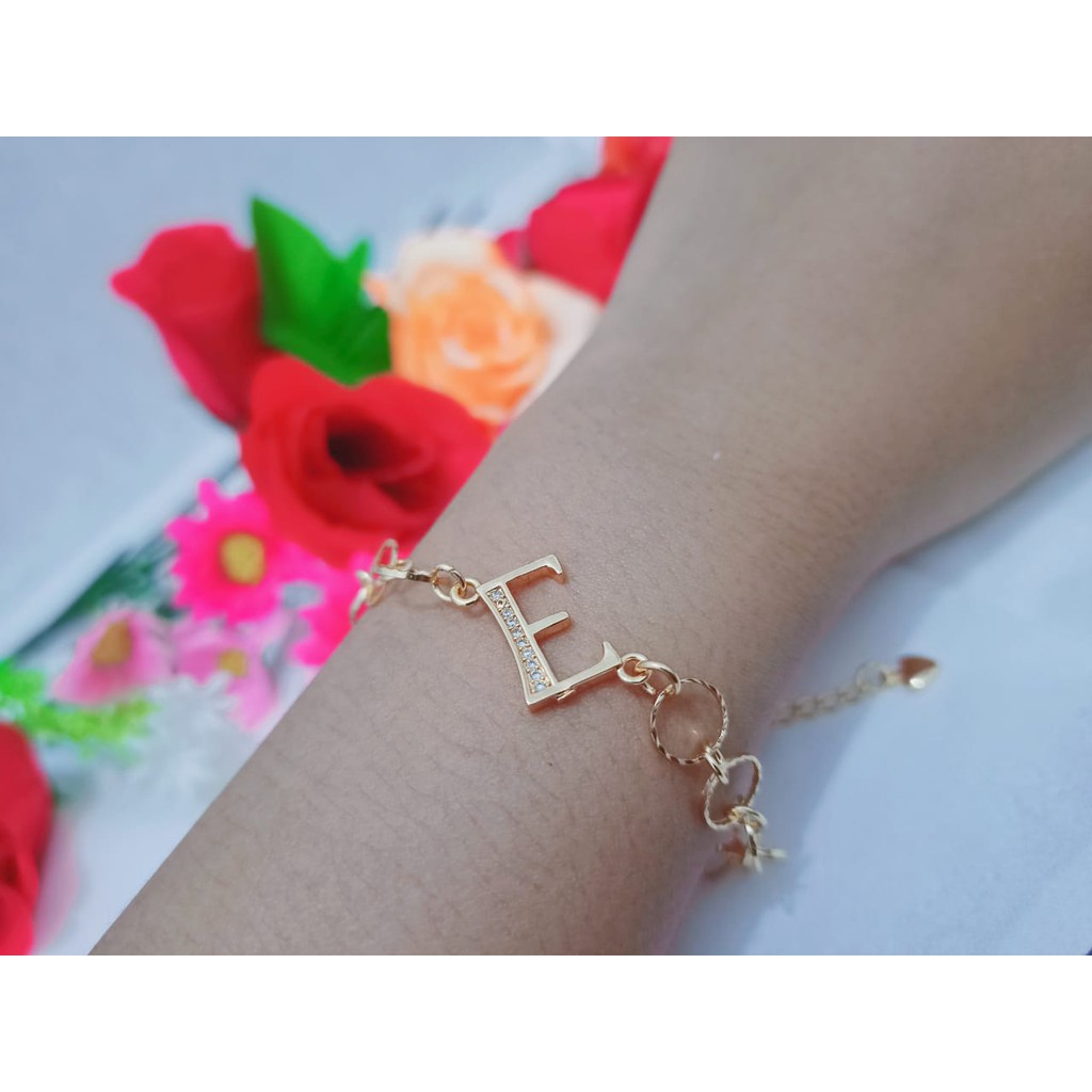 calistanauliolshop Gelang Tangan Huruf Abjat Inisial A-Z Permata Gold (COD)