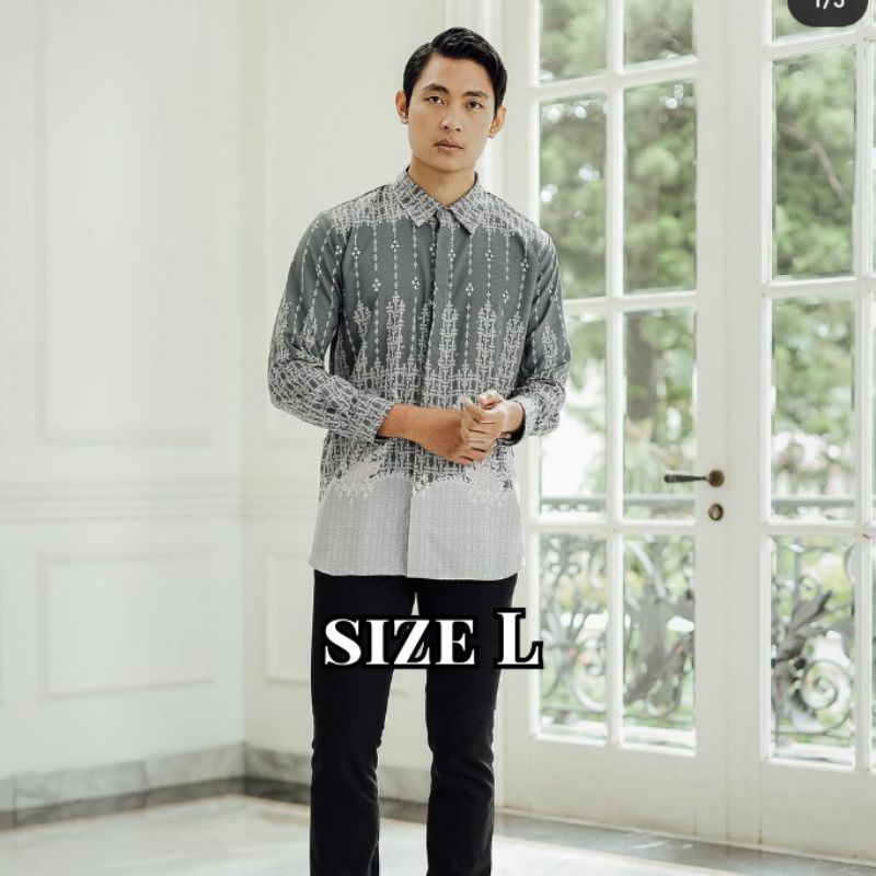 Rayyan Shirt Stone by Geulis