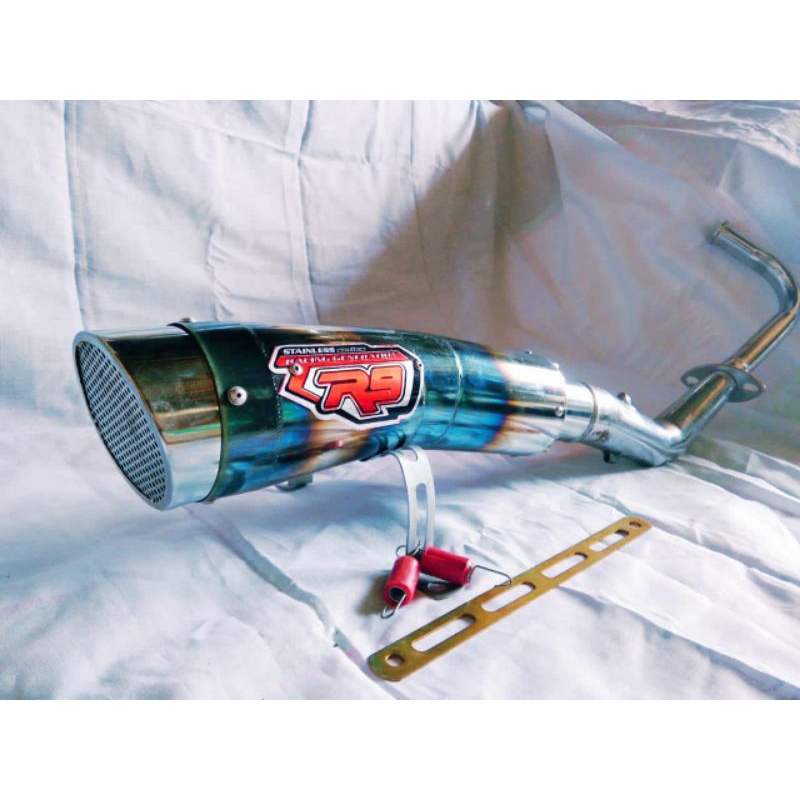 Knalpot Racing R9 untuk Vario 110/Vario 125/Vario new/Vario techno/Vario CBS old Trafford