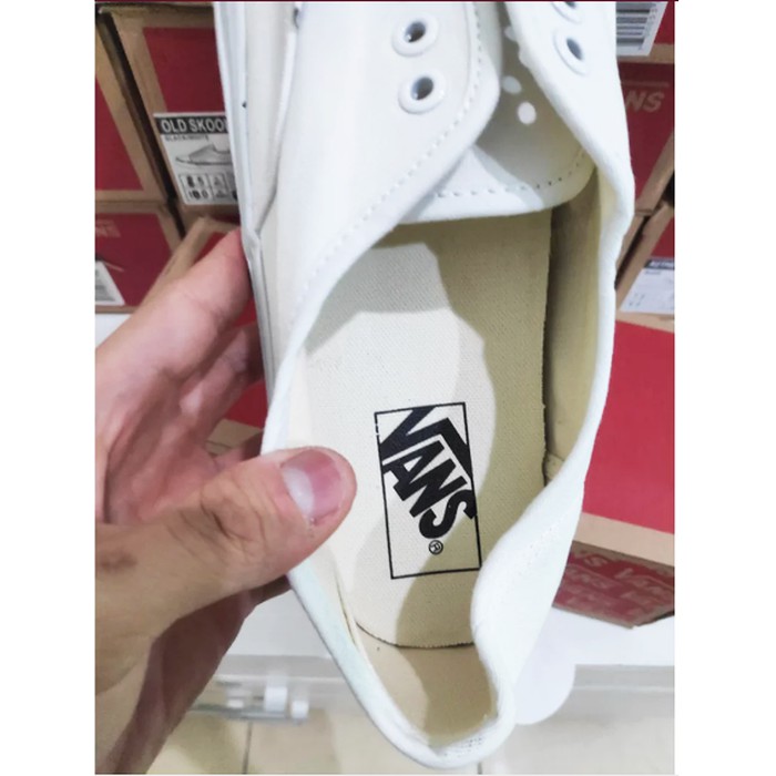 Sepatu Vans Authen All White  DT BNIB /  Sneakers Skateboard Urban