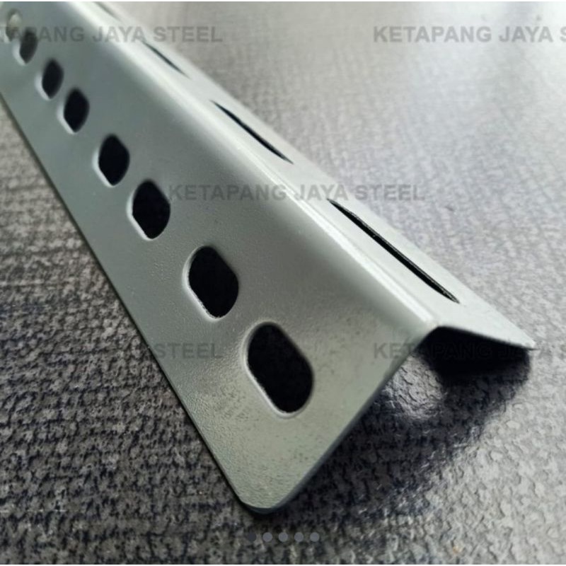 Biaya potong besi siku lubang