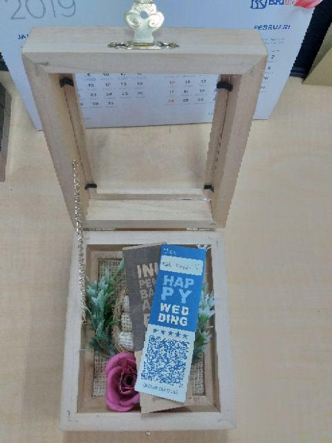 Kotak Cincin Kayu + Bunga Untuk Seserahan/ Kcb