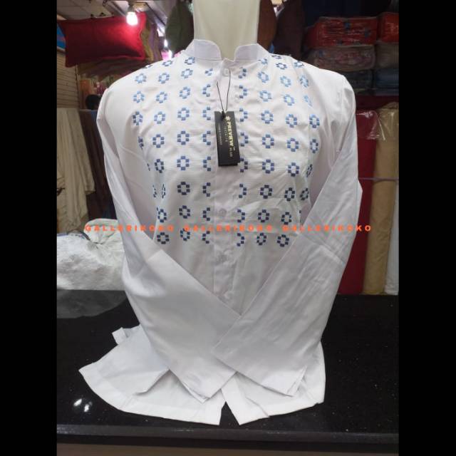 Baju koko preview infinite by itang yunasz putih lengan panjang