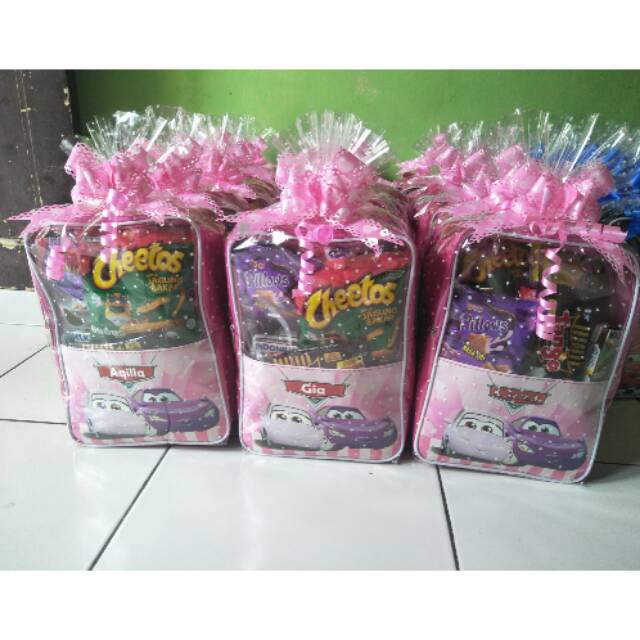 

Paket Souvenir ulang tahun tas tengteng custome