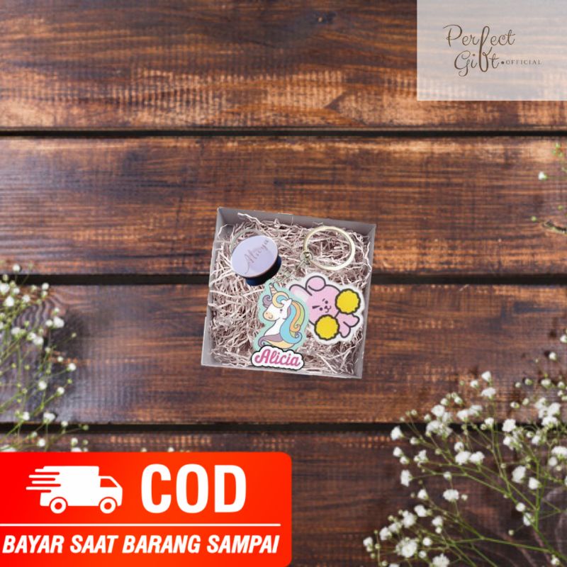 

(PERFECTGIFT.OFFICIAL) Hadiah Kado Gift Box Hampers Custom Pakai Nama Kenangan Teman COD Jambi