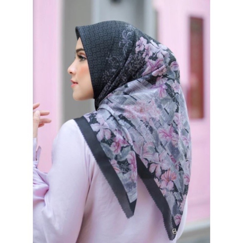 button scarves malaya series black preloved