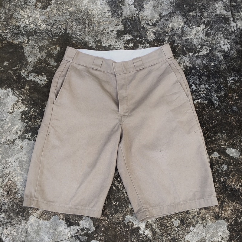 DICKIES SHORT PANTS KHAKI MADE IN MEXICO