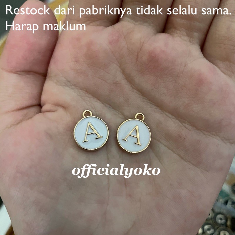 Charm/Liontin Huruf Bulat 2 Sisi jual per pcs PART 1 (A-M)