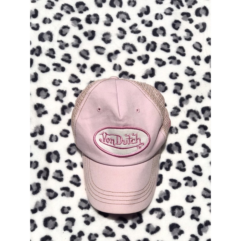 pink von dutch trucker hat + hk fluffy handbag