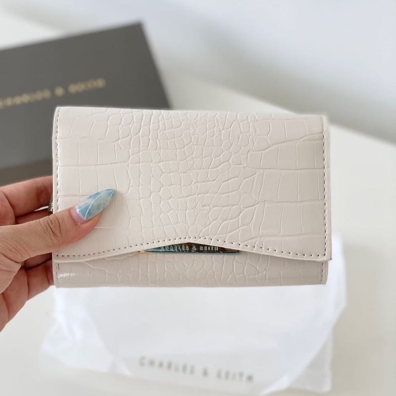 DOMPET WANITA IMPORT CK CNK FRONT FLAP WALLET ORI | Vente Gallery-White Croco + Box