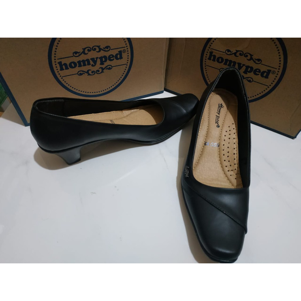 sepatu pantofel wanita homyped HSU 03 warna hitam
