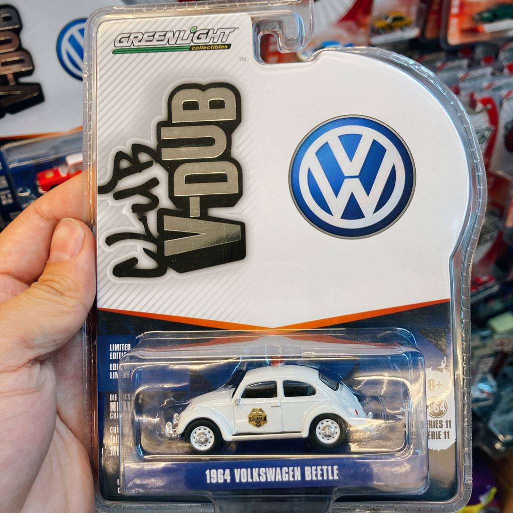 Miniatur Kura Kura Vw Beetlle Gold 1964 Skala 1 64 Warna Hijau Muda Shopee Indonesia