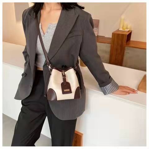 170 Tas Selempang Wanita Import (1 KG MUAT 2)tas handbag Elegant Fashion Kekinian wanita import terbaru