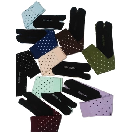 3 PASANG RANDOM KAOS KAKI JEMPOL WANITA MUSLIMAH MOTIF POLKADOT BAHAN NILON SUPER LEMBUT TERLARIS