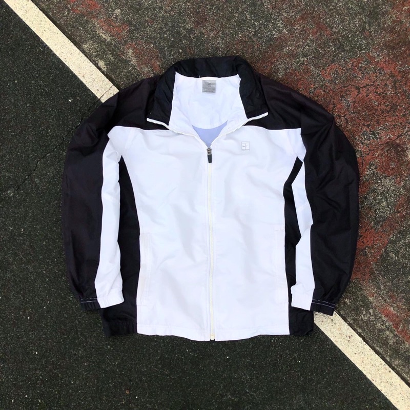 Jaket Nike Court