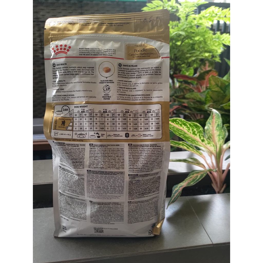 Royal Canin Poodle Adult Dog Food Freshpack 1.5kg