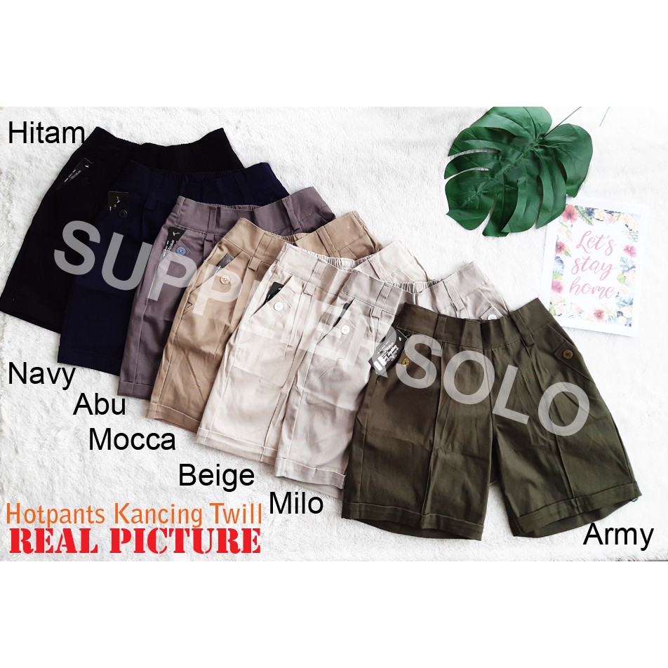 HOTPANTS KANCING TWILL / CELANA PENDEK CEWEK KANCING TWILL