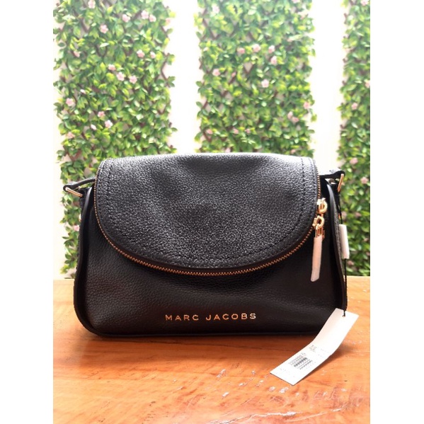 marc jacobs mini groove black