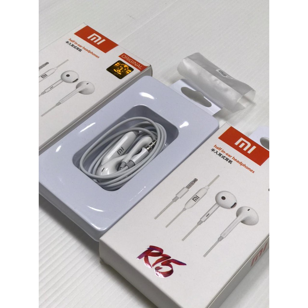 HANDSFREE earphone XIAOMI R15 ORIGINAL SEDIA BANYAK TYPE LAIN DIVARIAN