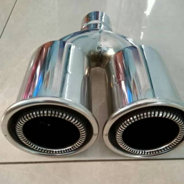 Knalpot suos