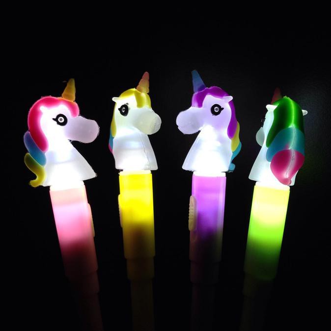 

Paling Murah Pulpen Lampu Unicorn Nyala / Gel Pen Karakter Kuda Pony Pena Unik Berkelas