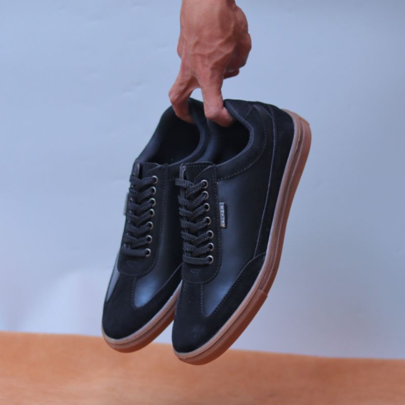 Xshoesbdg.id x Ramires Sepatu Casual Pria Sneakers Hitam Formal Kulit Pu Kekinian Kerja Kuliah Kantor Nongkrong