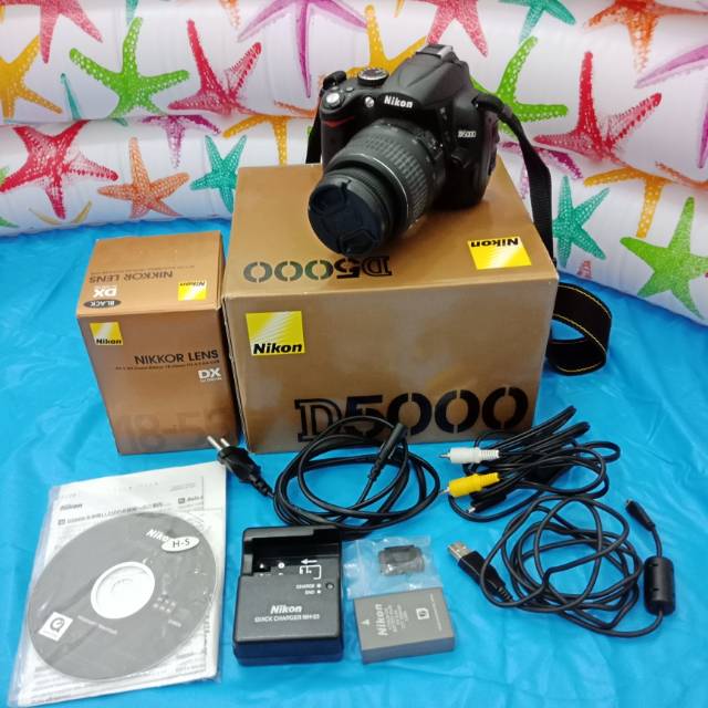 Camera DSLR NIKON D5000 / D-5000 / D 5000 (second hand mulus)