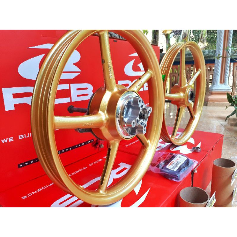 velg rcb PNP mp gl atau velg racingboy sp522 Pnp honda