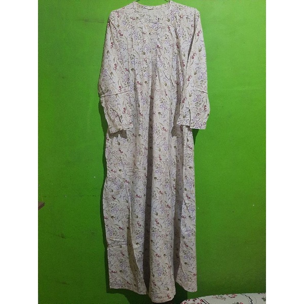 preloved gamis by widya aira