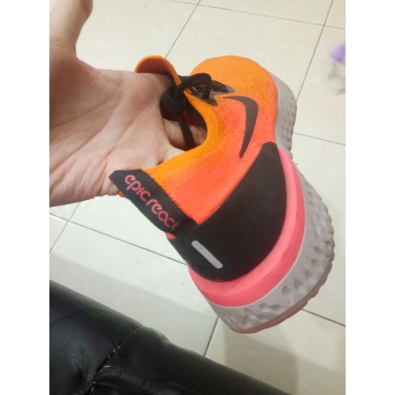 Nike Epic React Flyknit Orange