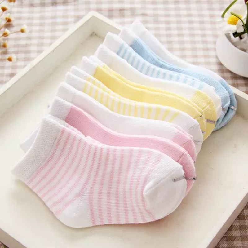 ( 6 PASANG )KAOS KAKI BAYI 0-6 BULAN MOTIF/KARAKTER  COWO/COWE (RANDOM)