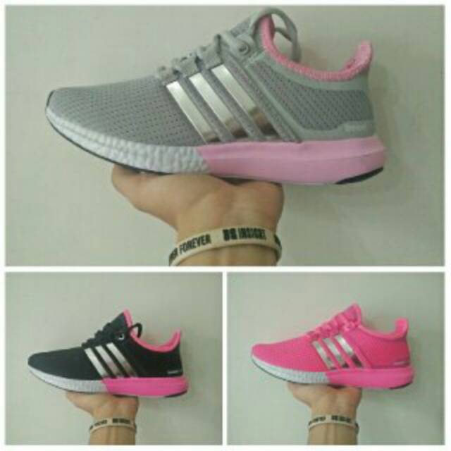 SEPATU CEWEK ADIDAS SONIC BOOST