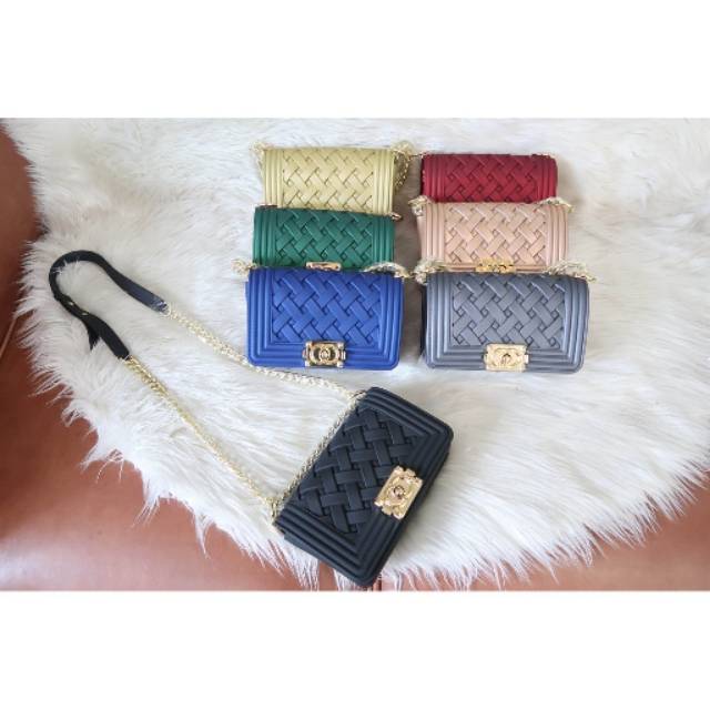 CHANEL BOY ANYAMAN UK 20CM IMPORT / TAS IMPORT / JELLY MATTE