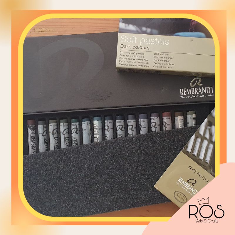 

Rembrandt Soft Pastels Dark Colours