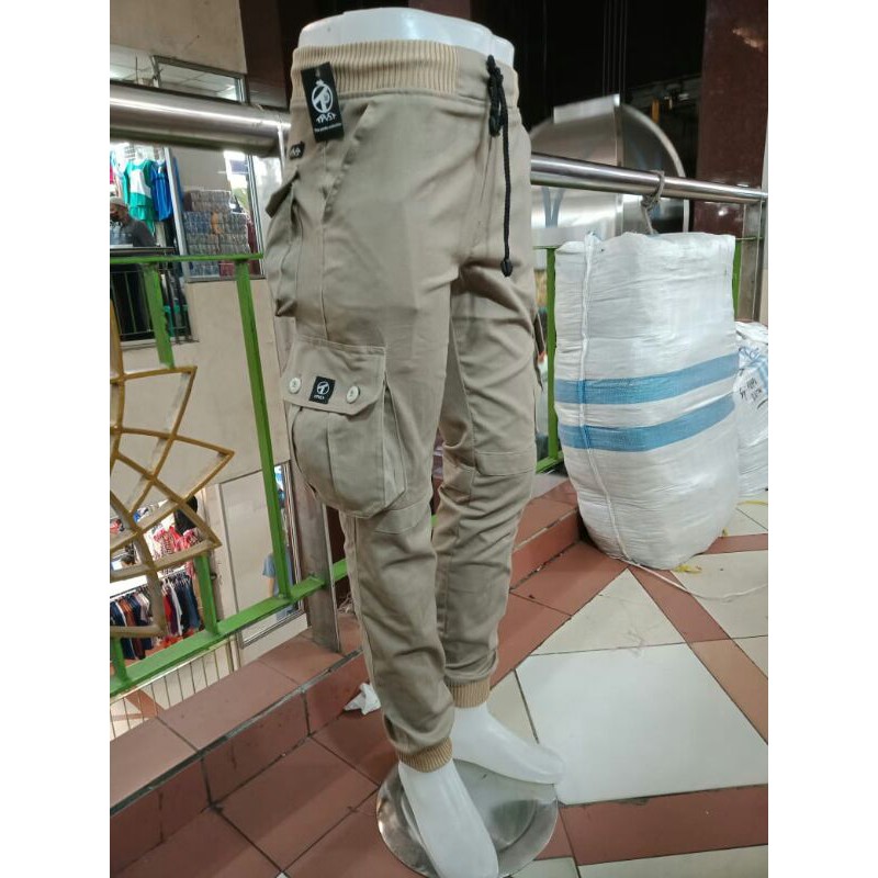 Celana joger karet pinggang  casual size 28/33 kantong taktical dan kimpul