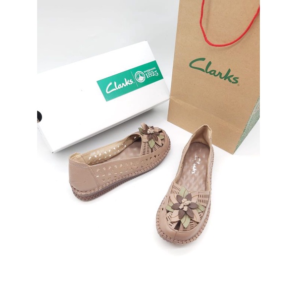 Clarks flat Bunga Rg 21509 / sepatu Wanita Clarks / Clarks wanit