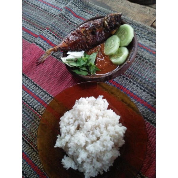 

lalapan bandeng presto